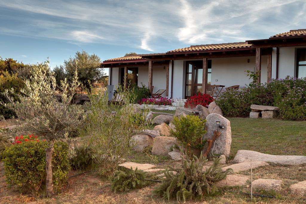 Nuraghe Tuttusoni Farm stay *